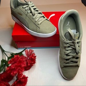 PUMA Smash v2 Suede Sneakers